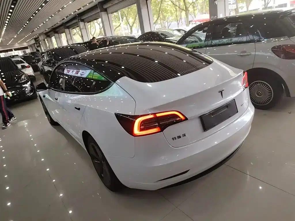 Model 3 2022 Rear-Wheel Drive — миниатюра 5