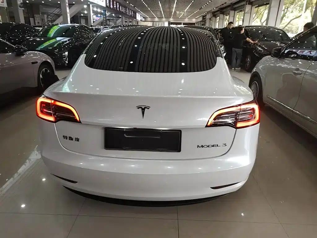 Model 3 2022 Rear-Wheel Drive — миниатюра 6