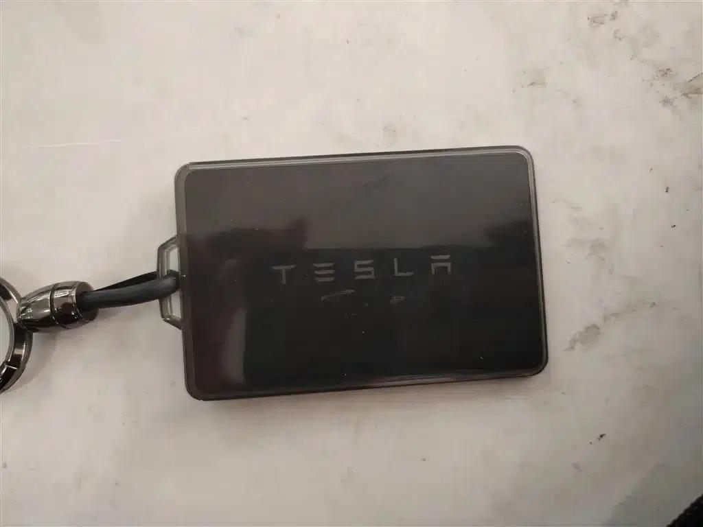 Model 3 2022 Rear-Wheel Drive — миниатюра 9