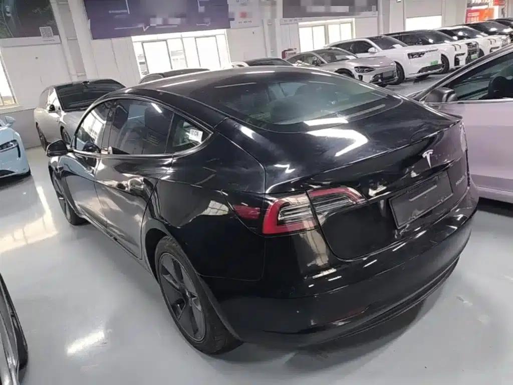 Model 3 2022 Rear-Wheel Drive — миниатюра 5