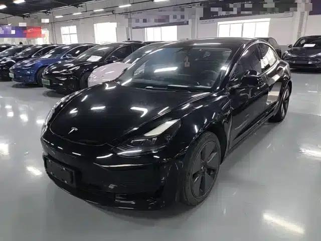 Model 3 2022 Rear-Wheel Drive