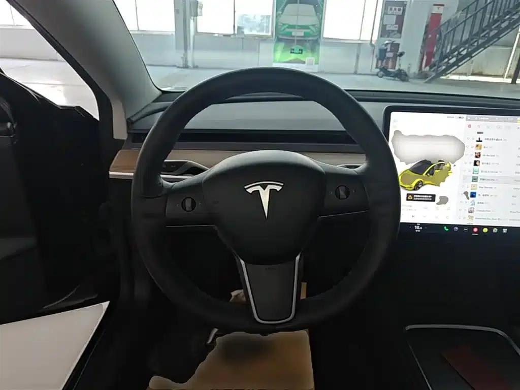 Model 3 2021 Standard Range Rear-Wheel Drive Upgrade — миниатюра 7