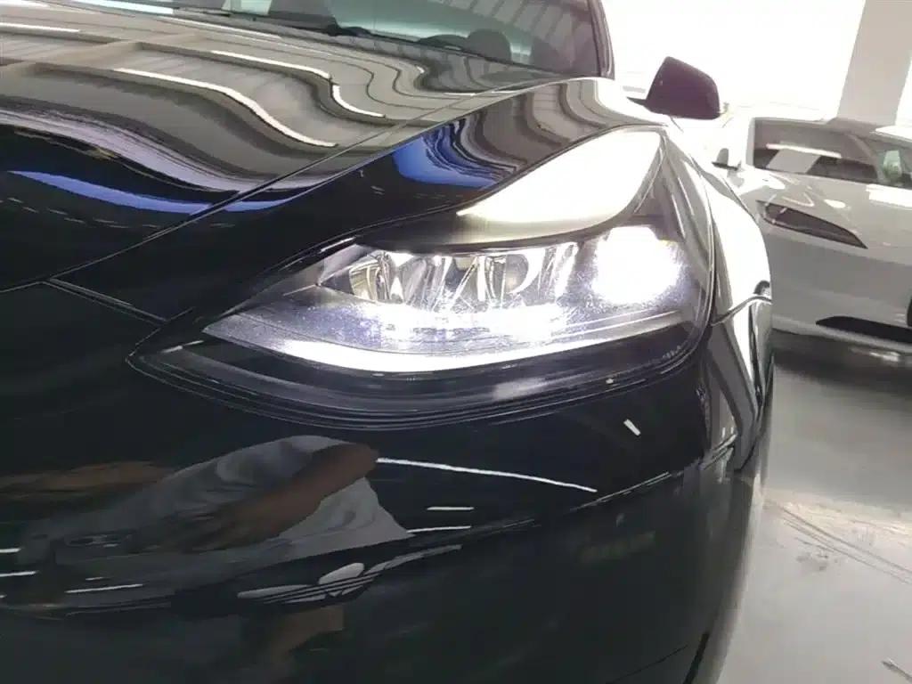 Model 3 2022 Rear-Wheel Drive — миниатюра 18