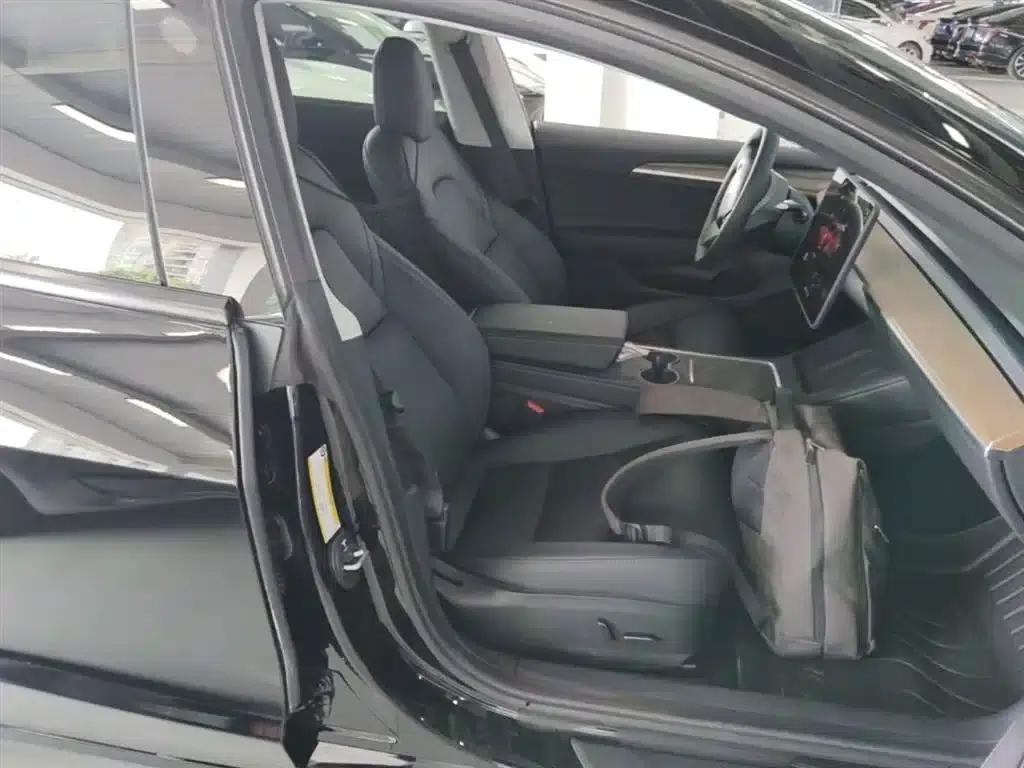 Model 3 2022 Rear-Wheel Drive — миниатюра 20