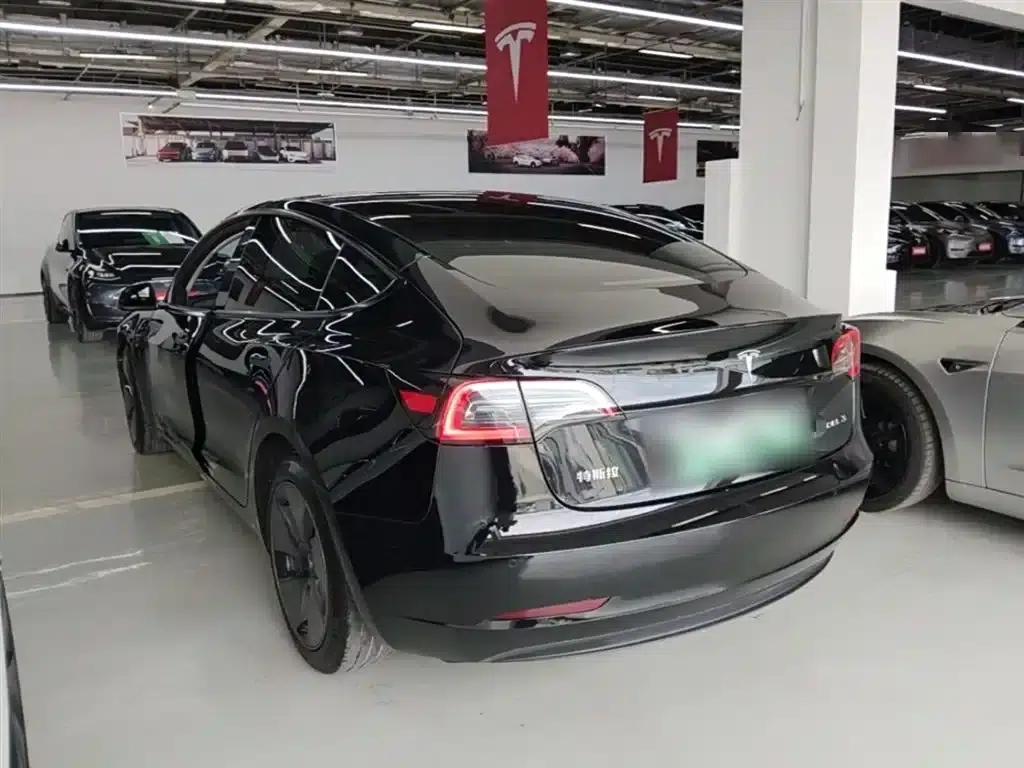 Model 3 2022 Rear-Wheel Drive — миниатюра 23