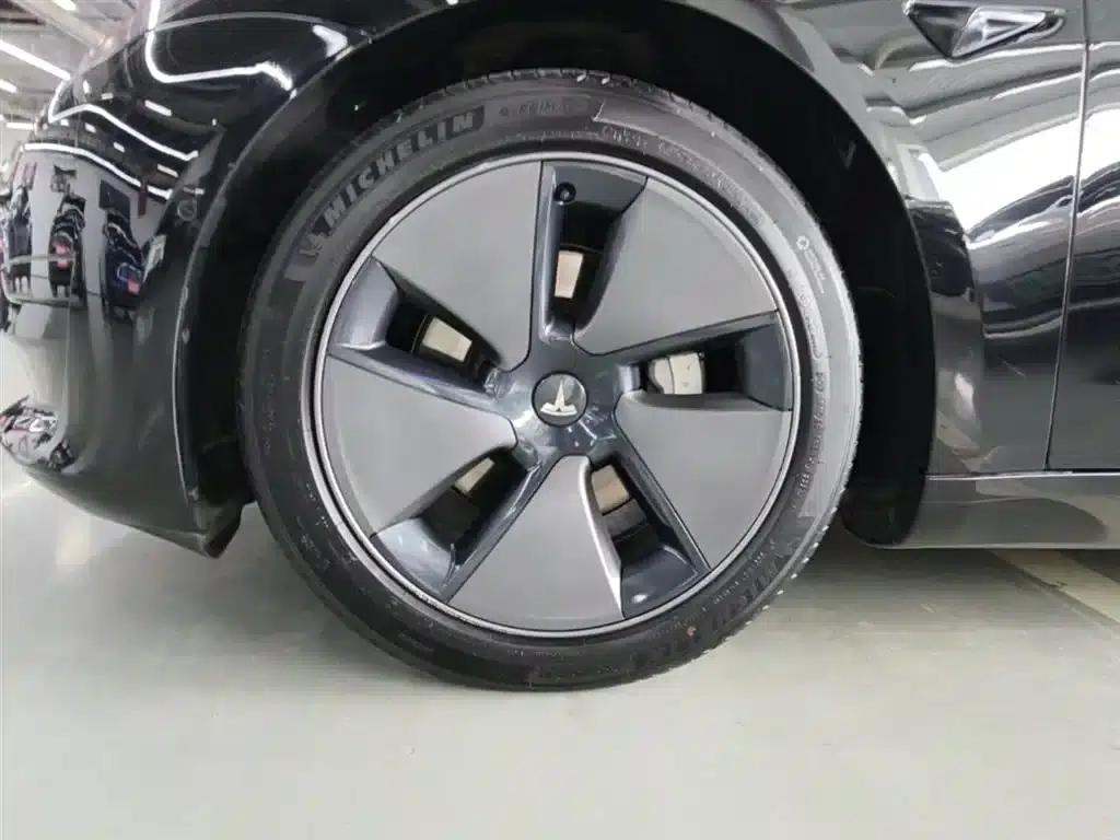 Model 3 2022 Rear-Wheel Drive — миниатюра 25