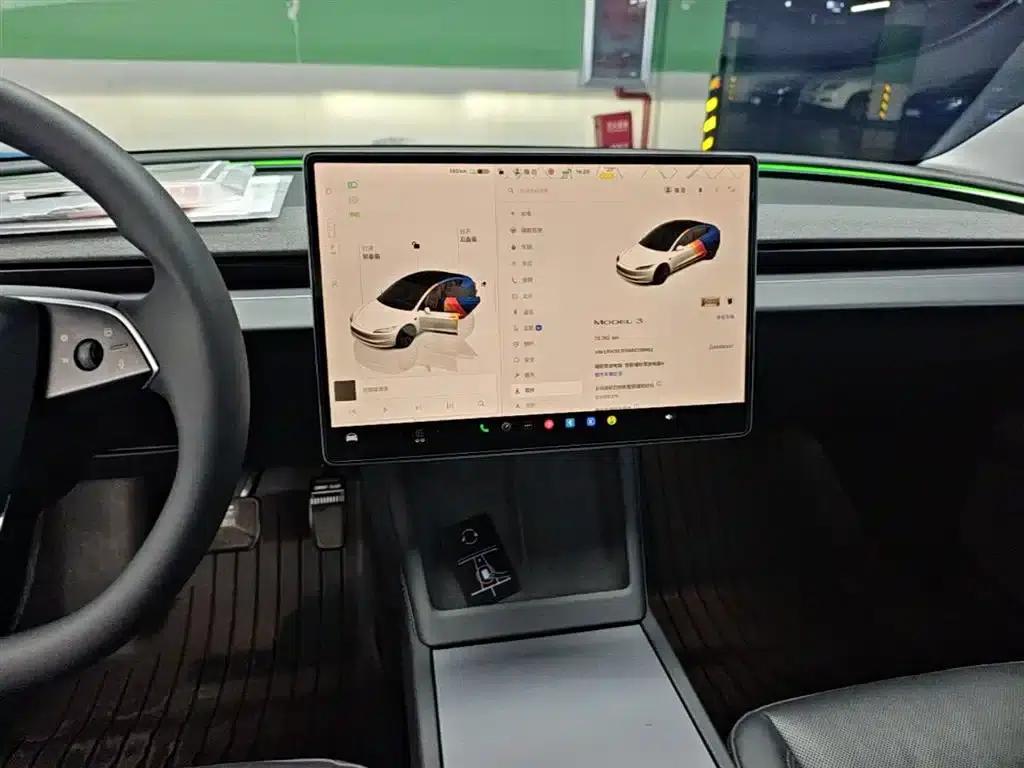 Model 3 2023 Rear-Wheel Drive — миниатюра 13