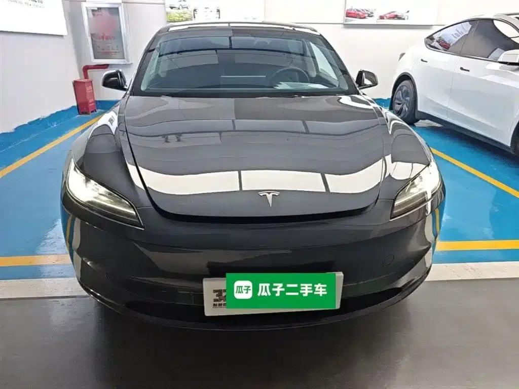 Model 3 2023 Rear-Wheel Drive — миниатюра 3
