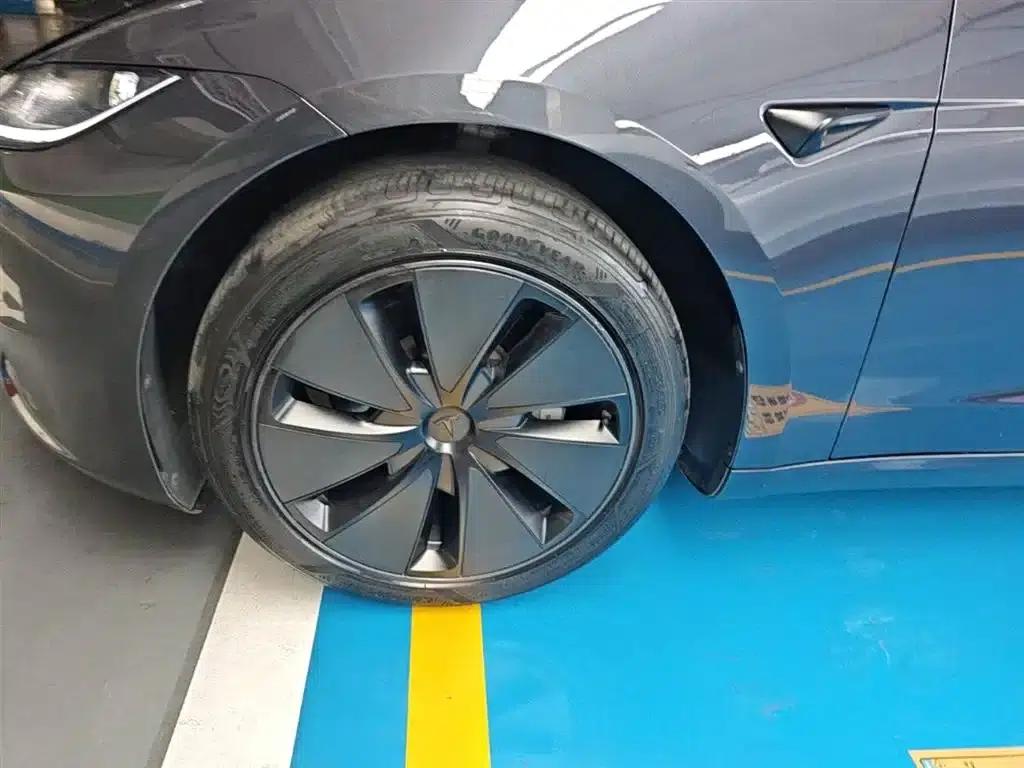 Model 3 2023 Rear-Wheel Drive — миниатюра 23