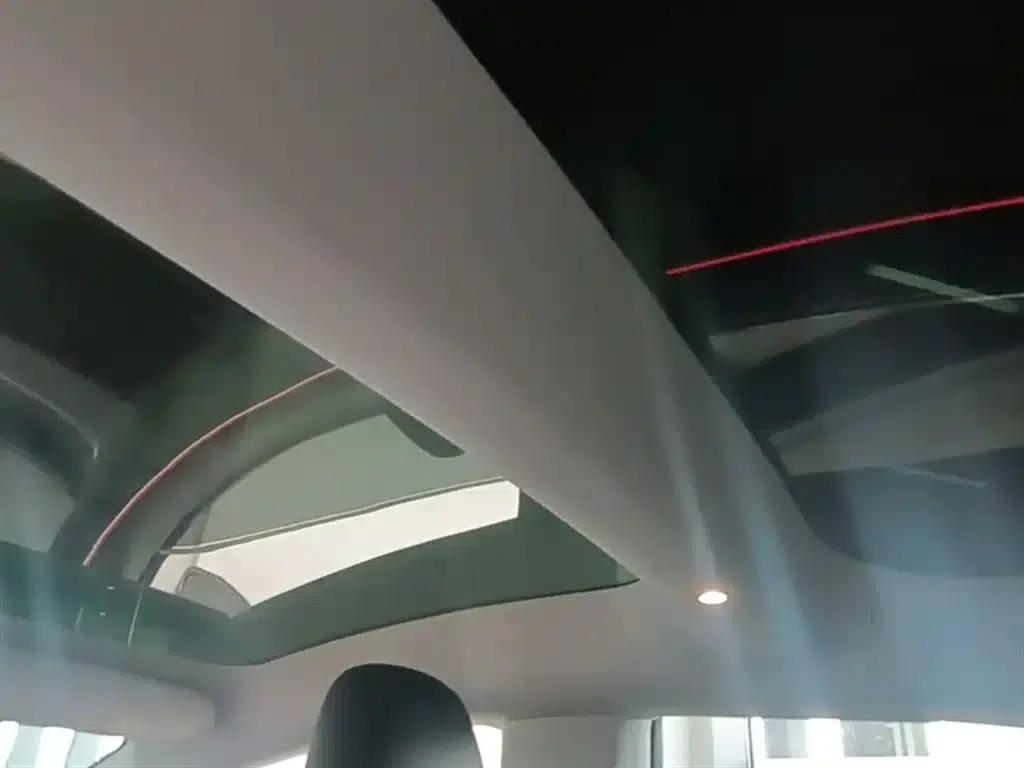Model 3 2023 Rear-Wheel Drive — миниатюра 18