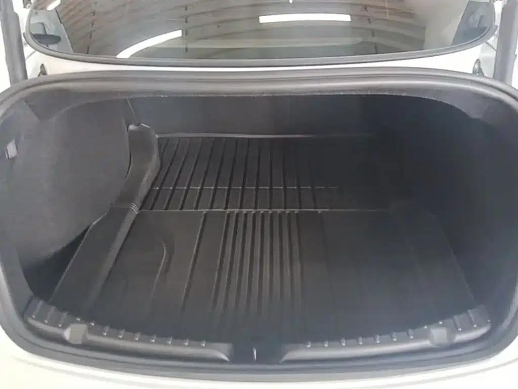 Model 3 2023 Rear-Wheel Drive — миниатюра 19