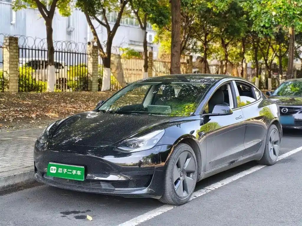 Model 3 2022 Rear-Wheel Drive — миниатюра 1