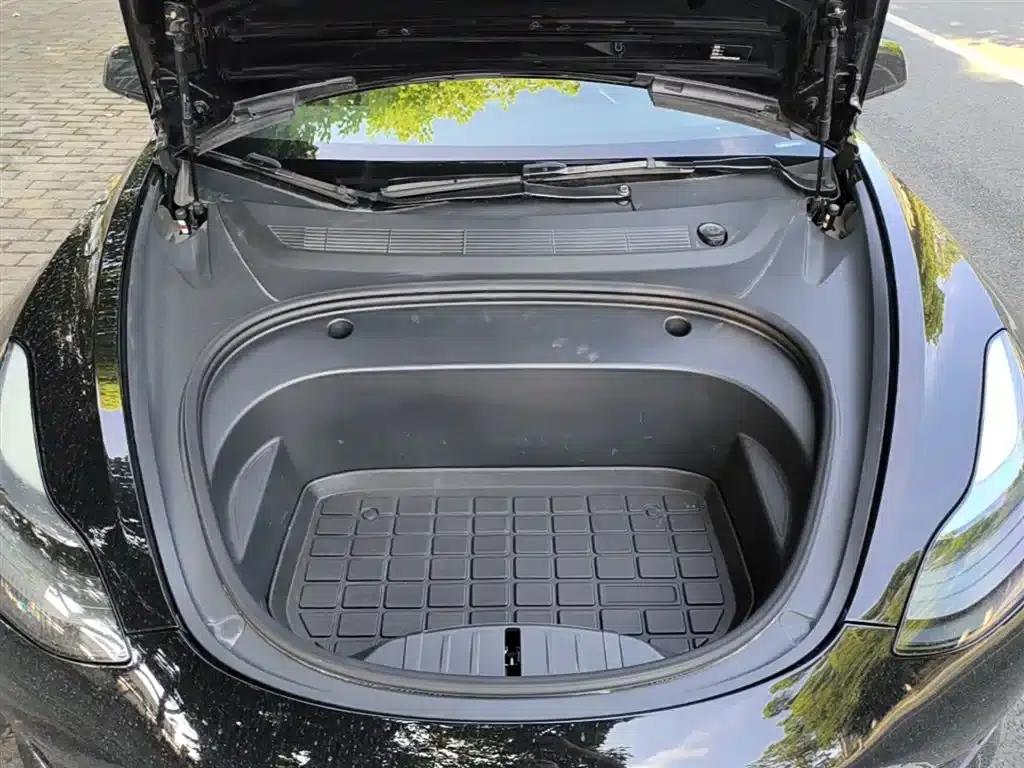 Model 3 2022 Rear-Wheel Drive — миниатюра 20