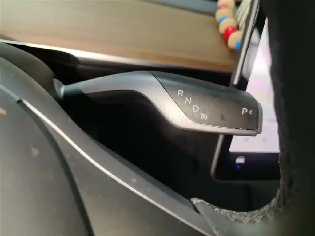 Model 3 2022 Rear-Wheel Drive — миниатюра 14