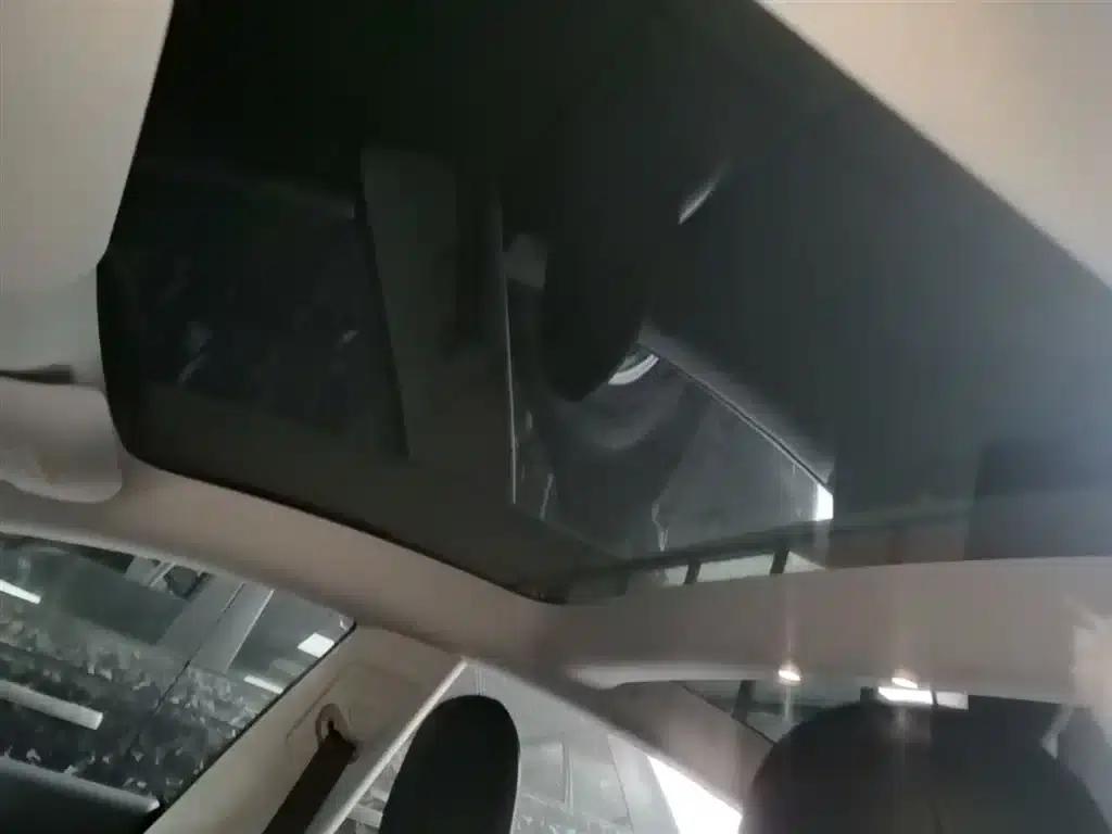 Model 3 2022 Rear-Wheel Drive — миниатюра 18