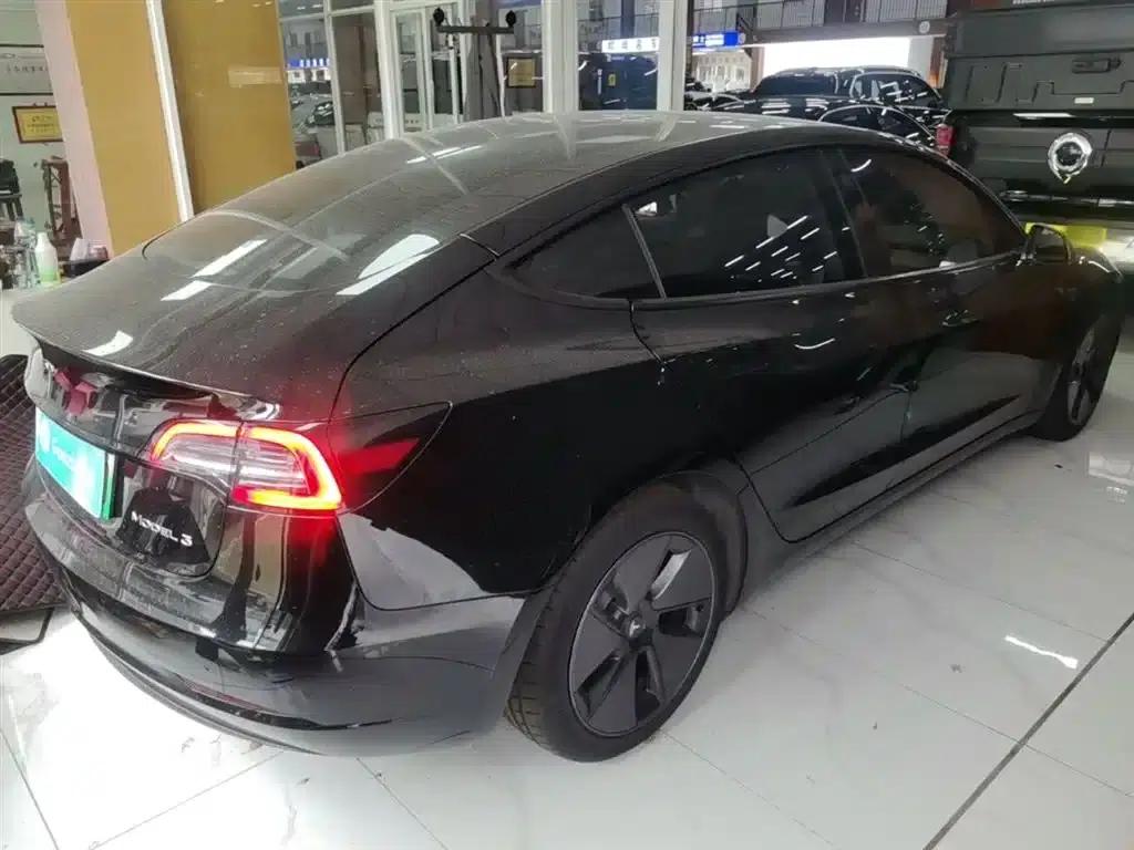 Model 3 2022 Rear-Wheel Drive — миниатюра 7