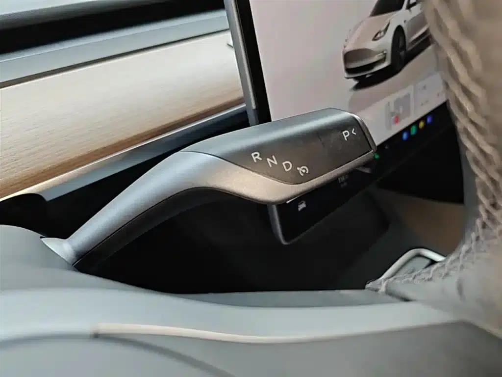 Model 3 2022 Rear-Wheel Drive — миниатюра 14