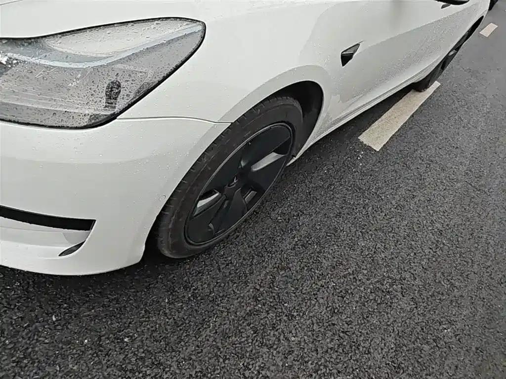 Model 3 2022 Rear-Wheel Drive — миниатюра 23