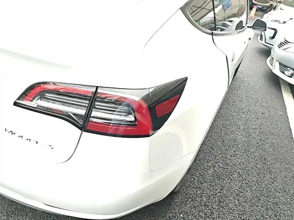 Model 3 2022 Rear-Wheel Drive — миниатюра 8