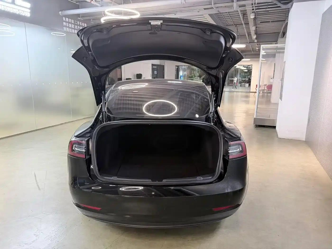 Imported 2019 Model 3 Long Range Rear-Wheel Drive — миниатюра 9