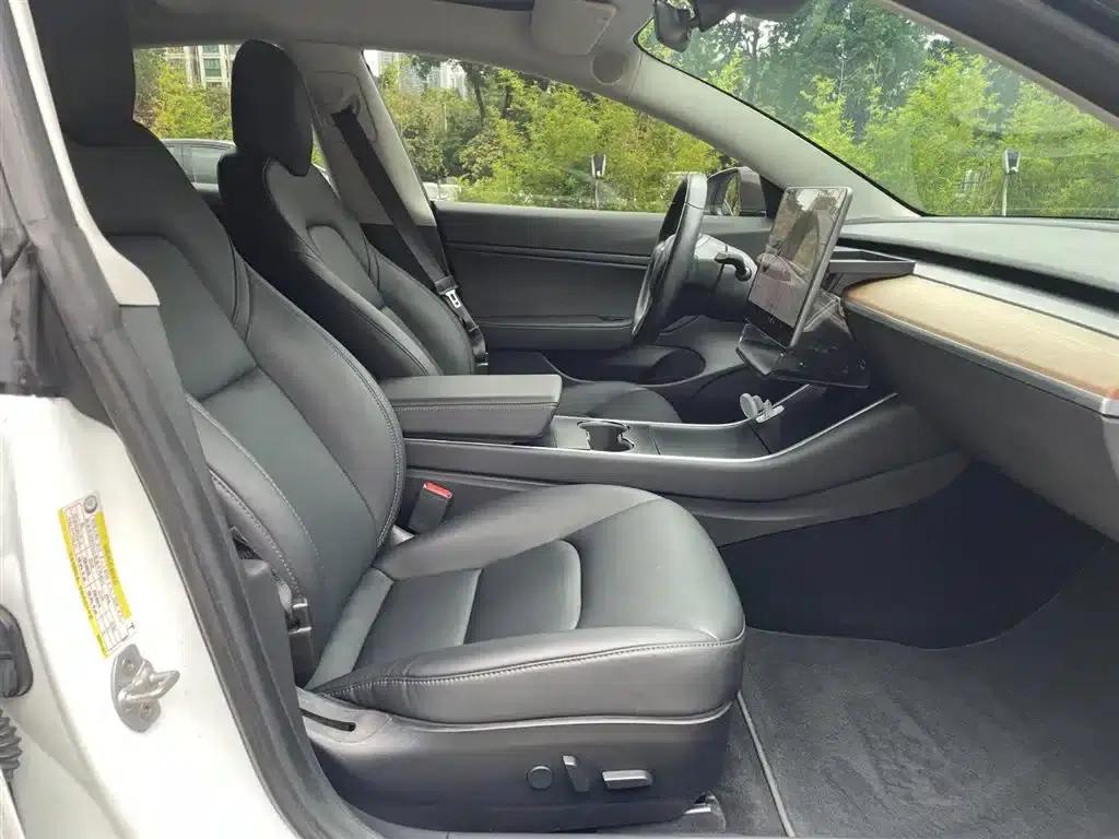 Imported 2019 Model 3 Long Range All-Wheel Drive — миниатюра 11