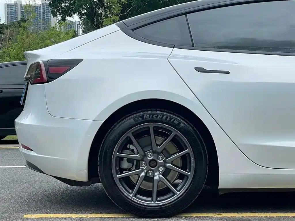 Imported 2019 Model 3 Long Range All-Wheel Drive — миниатюра 24