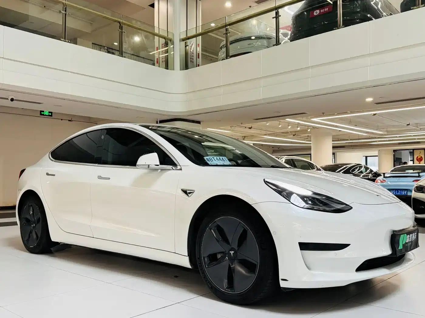 Imported 2019 Model 3 Long Range All-Wheel Drive — миниатюра 2