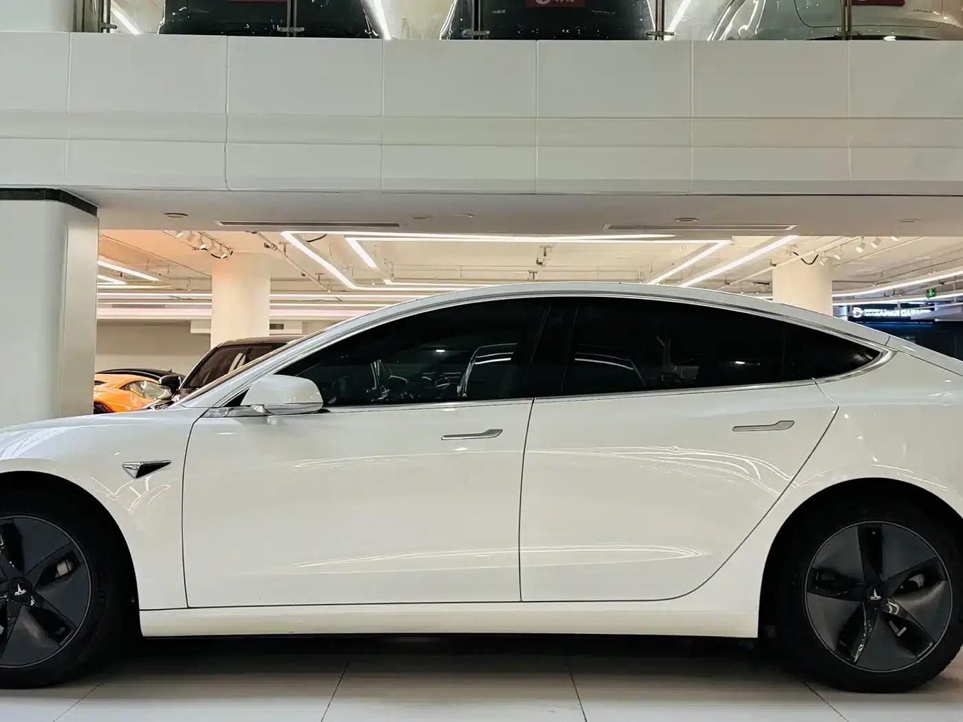 Imported 2019 Model 3 Long Range All-Wheel Drive — миниатюра 9