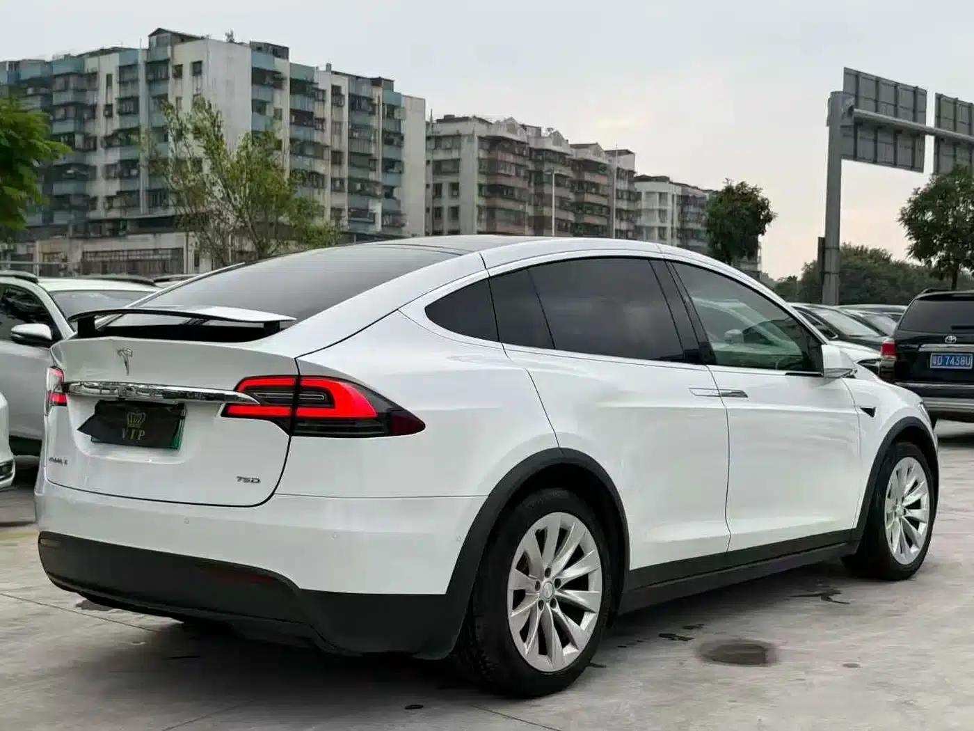 2016 Model X 75D — миниатюра 7