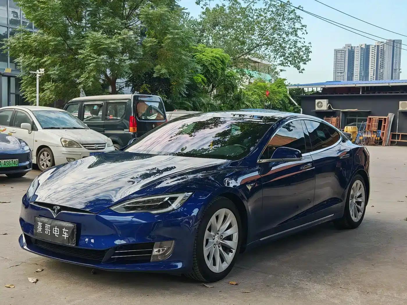 2016 Model S 75D — миниатюра 1