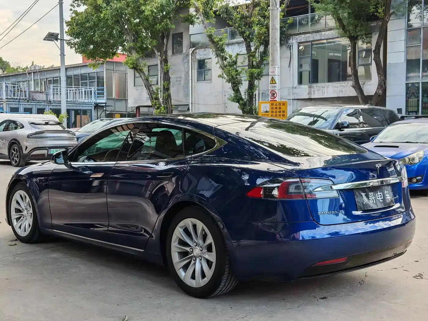 2016 Model S 75D — миниатюра 8