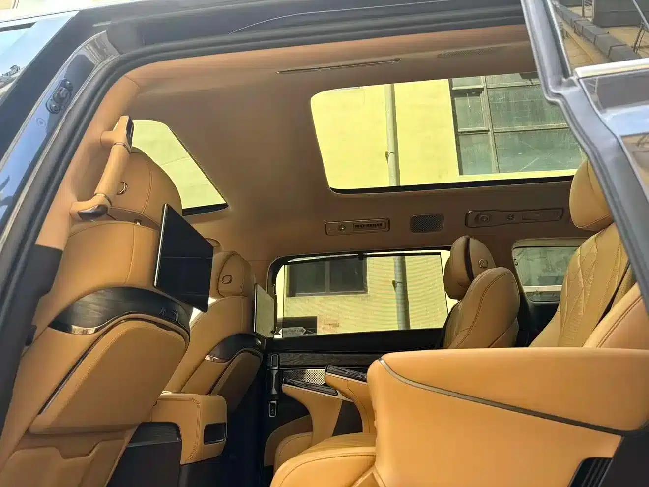 Denza D9 2025 DM-i Smart Driving Edition 1020 AWD Premium — миниатюра 8