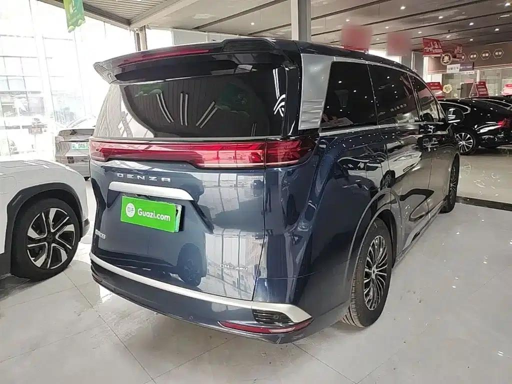 Denza D9 2024 DM-i 980 AWD Flagship — миниатюра 7