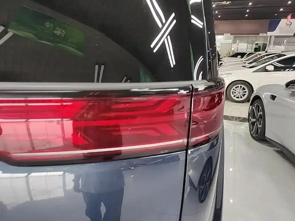 Denza D9 2024 DM-i 980 AWD Flagship — миниатюра 8