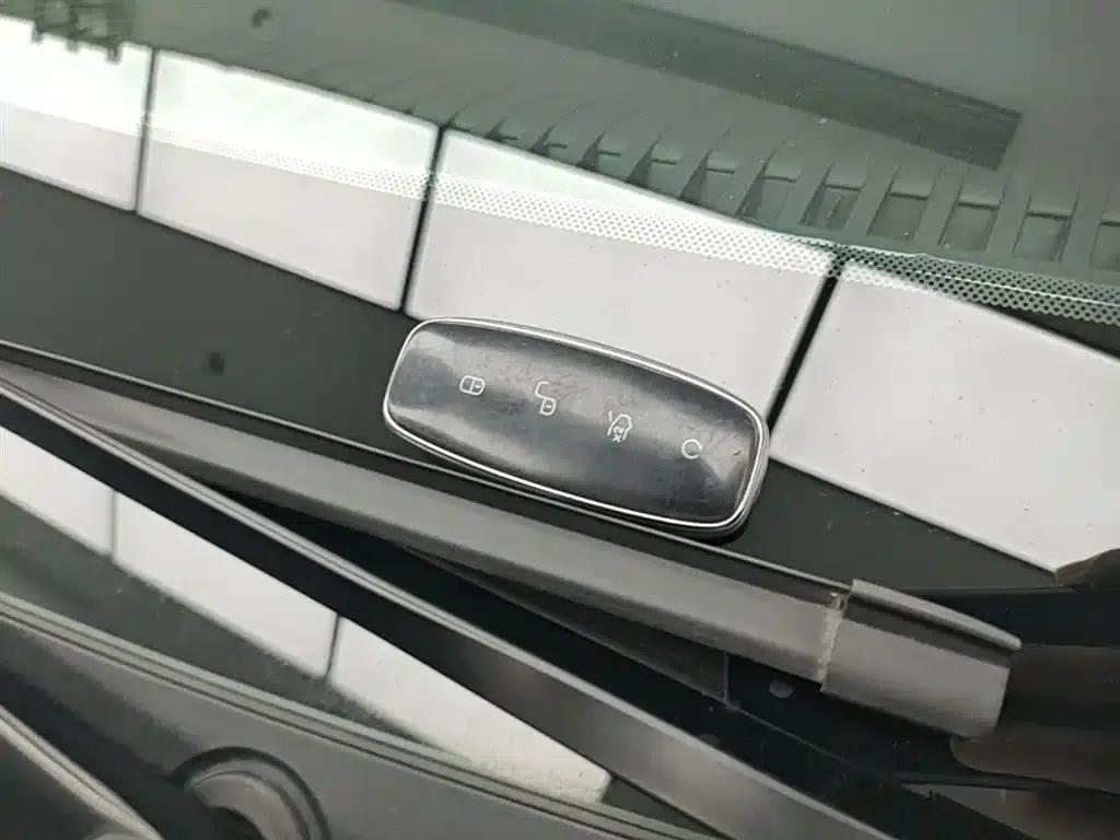Denza D9 2024 DM-i 1050 Premium Edition — миниатюра 9