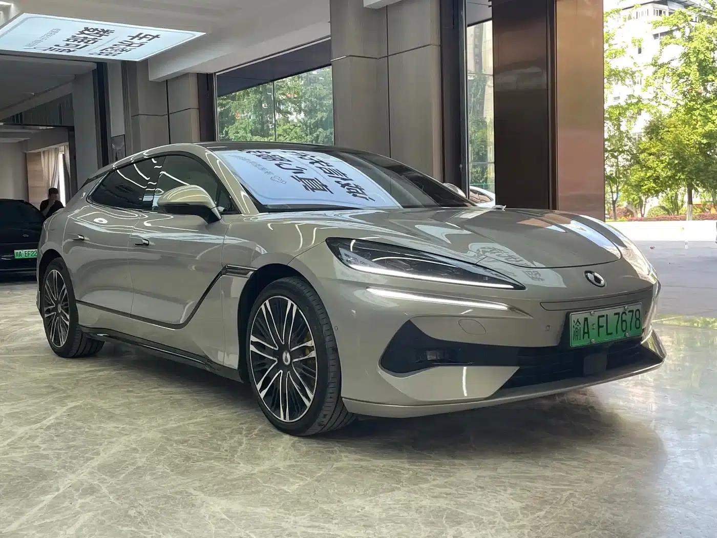 Denza Z9 2024 Model, 1100km Range, 4WD Ultra Edition — миниатюра 3