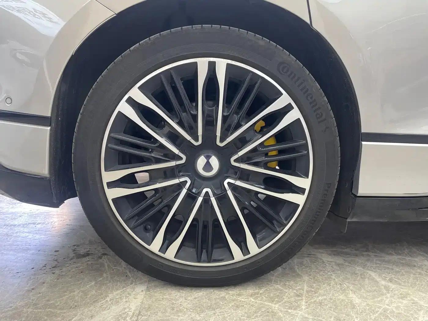 Denza Z9 2024 Model, 1100km Range, 4WD Ultra Edition — миниатюра 26
