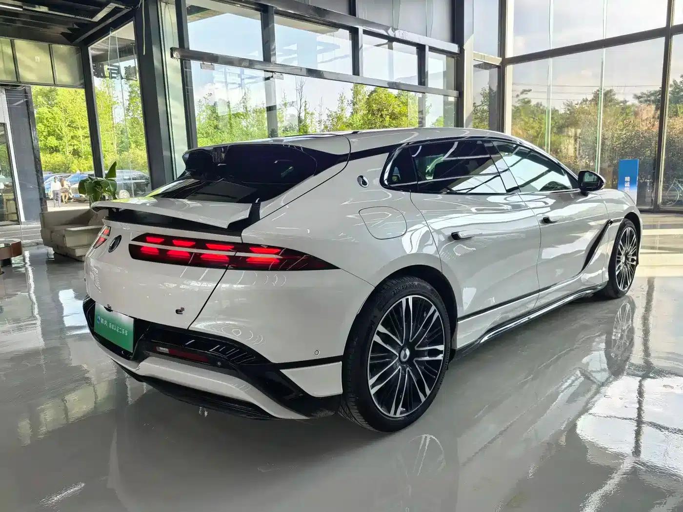 Denza Z9 GT 2024 1100 AWD Ultra Edition — миниатюра 14
