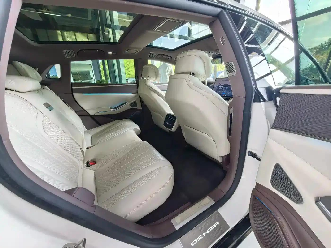 Denza Z9 GT 2024 1100 AWD Ultra Edition — миниатюра 15