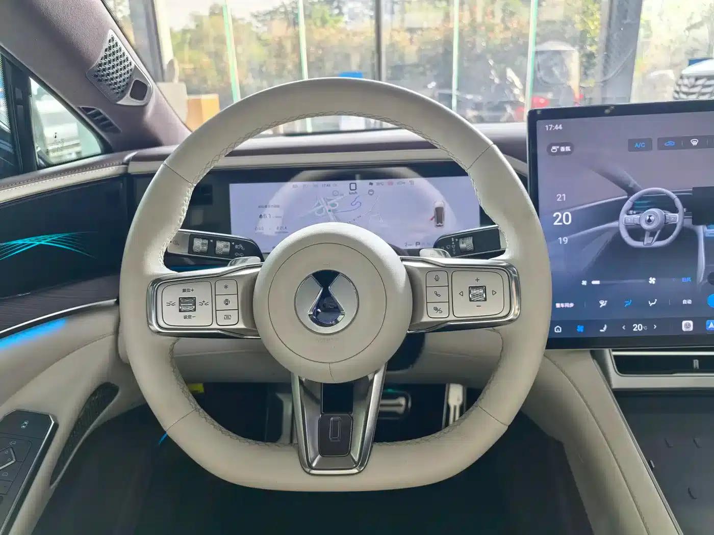 Denza Z9 GT 2024 1100 AWD Ultra Edition — миниатюра 7