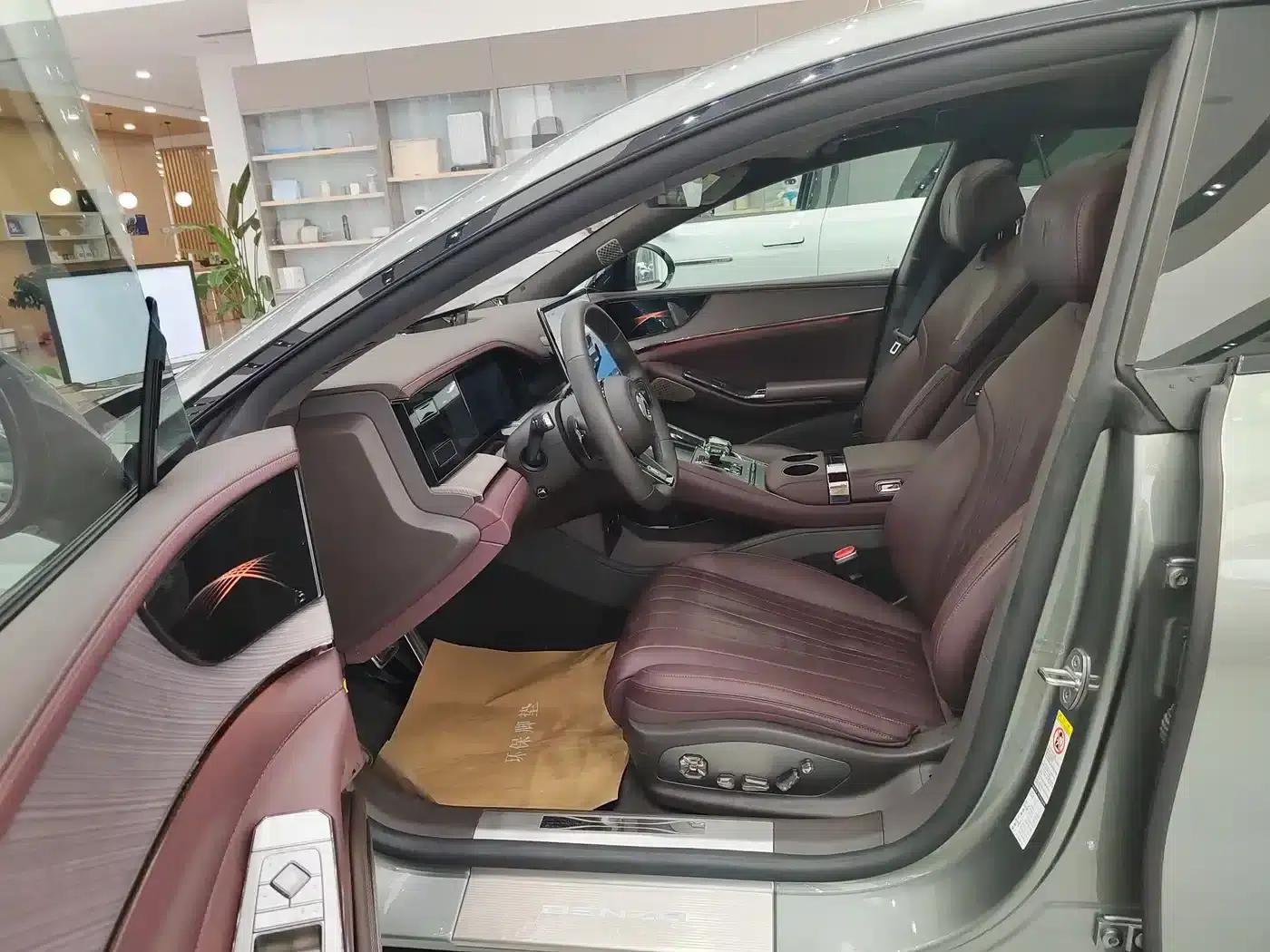 Denza Z9 GT 2024 1100 AWD Ultra Edition — миниатюра 5