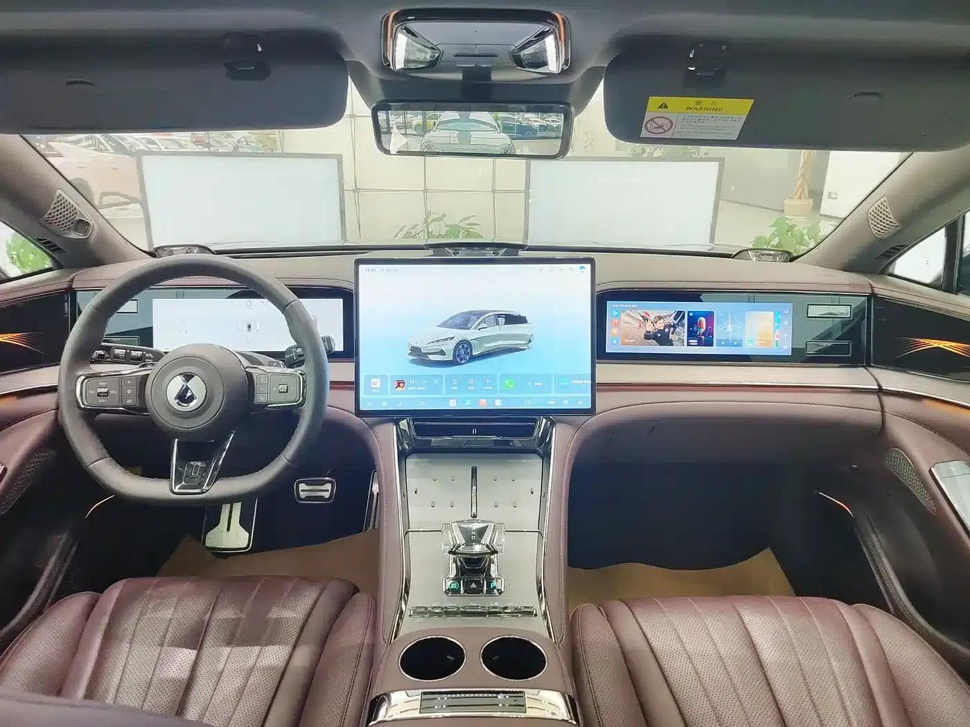 Denza Z9 GT 2024 1100 AWD Ultra Edition — миниатюра 6