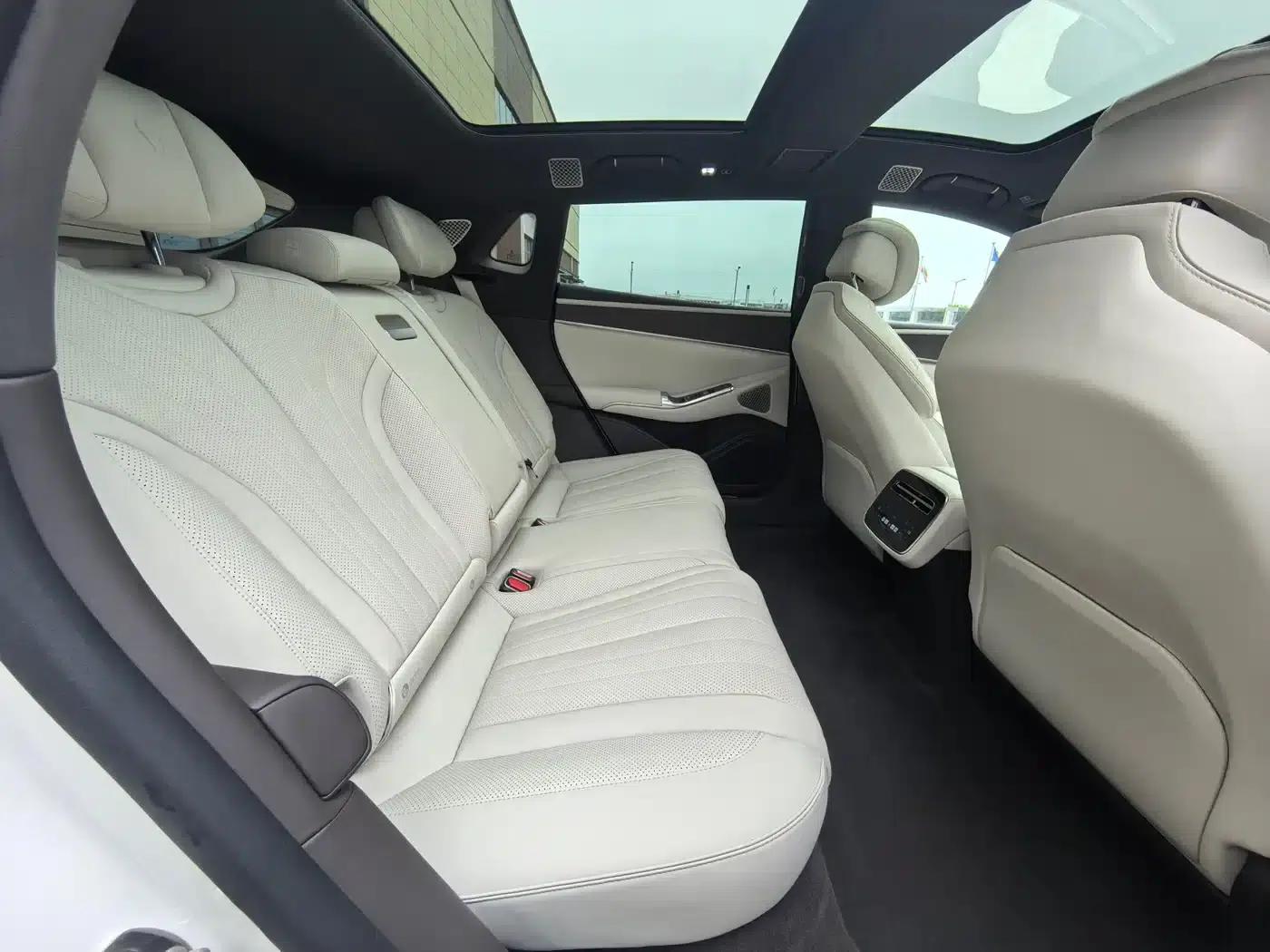 Denza Z9 GT 2024 1100 AWD Ultra Edition — миниатюра 12