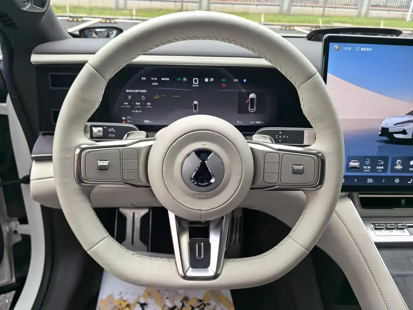 Denza Z9 GT 2024 1100 AWD Ultra Edition — миниатюра 19