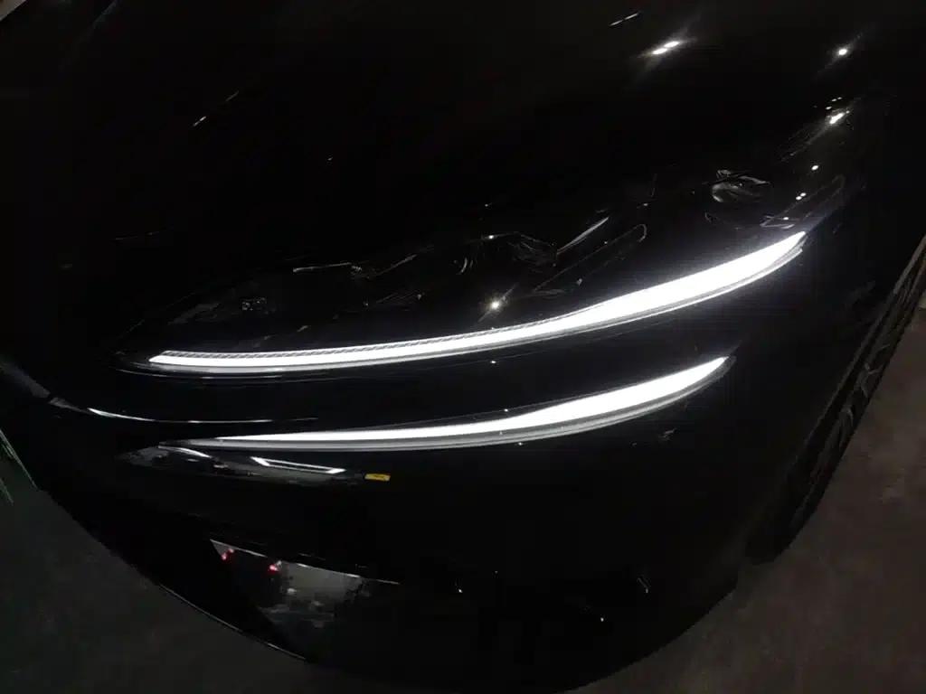 Denza Z9 GT 2024 1100 AWD Max Edition — миниатюра 24