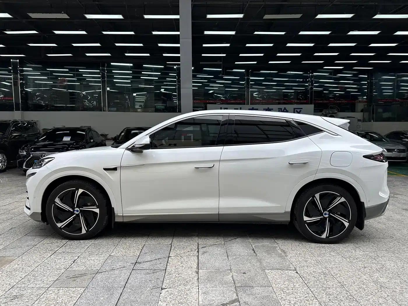 Denza N7 2023 Long Range Performance Edition — миниатюра 18