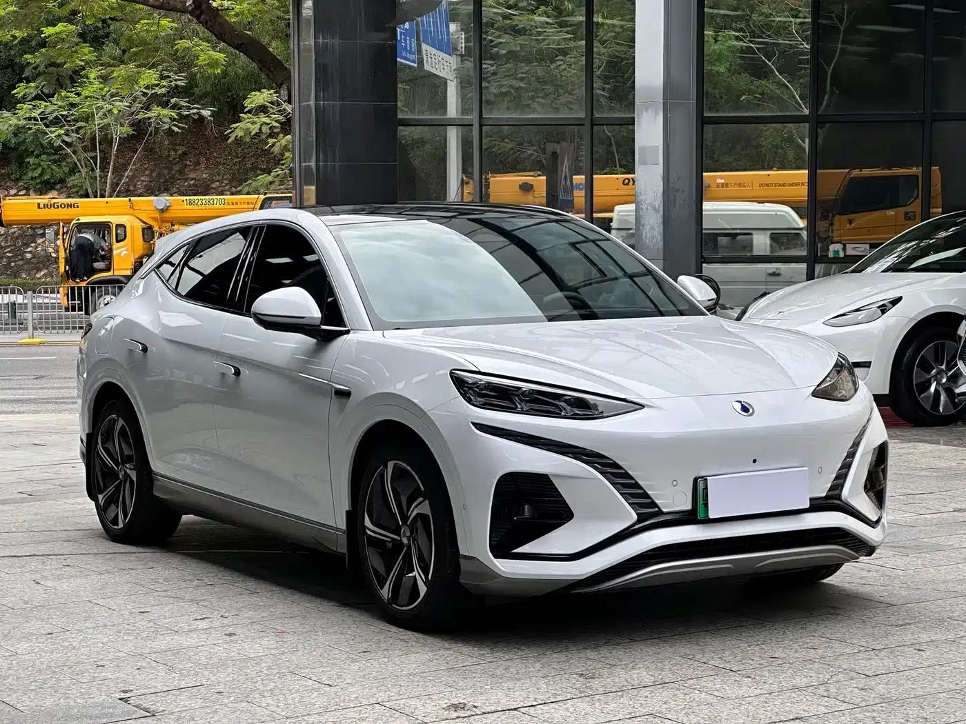 Denza N7 2023 Long Range Performance Edition — миниатюра 3