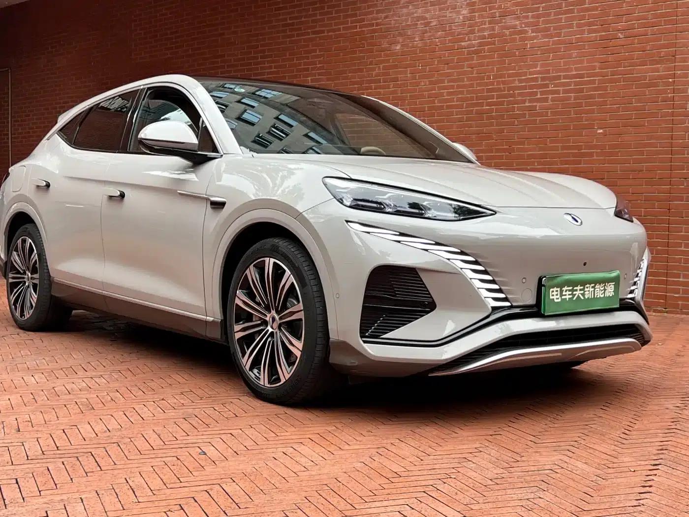 Denza N7 2023 Long Range Performance Max Edition — миниатюра 3