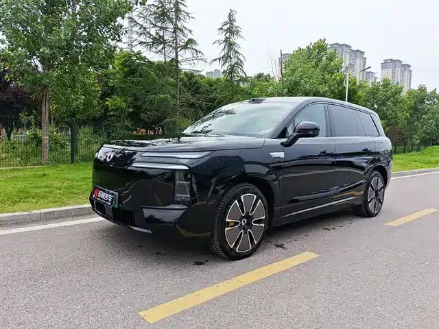 Denza N8L 2025 Flagship Edition