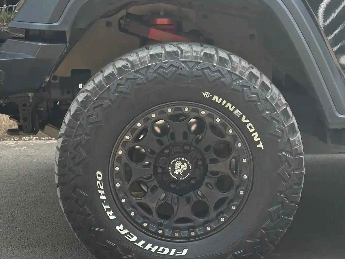 Tank 300 2023 Off-Road Edition 2.0T Conqueror — миниатюра 5